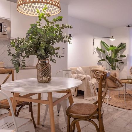 Apartamentos Junto A Jardines Del Triunfo Granada Luaran gambar