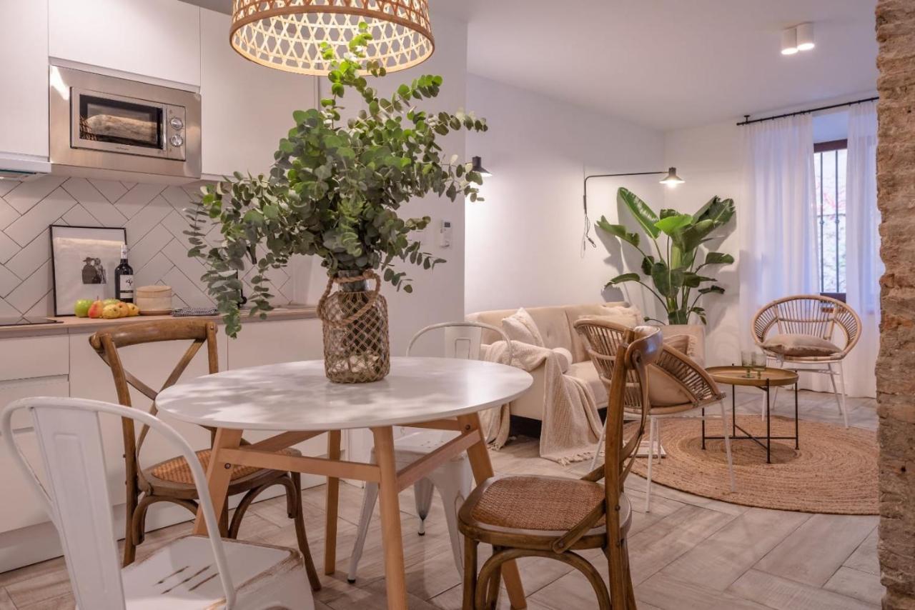 Apartamentos Junto A Jardines Del Triunfo Granada Luaran gambar