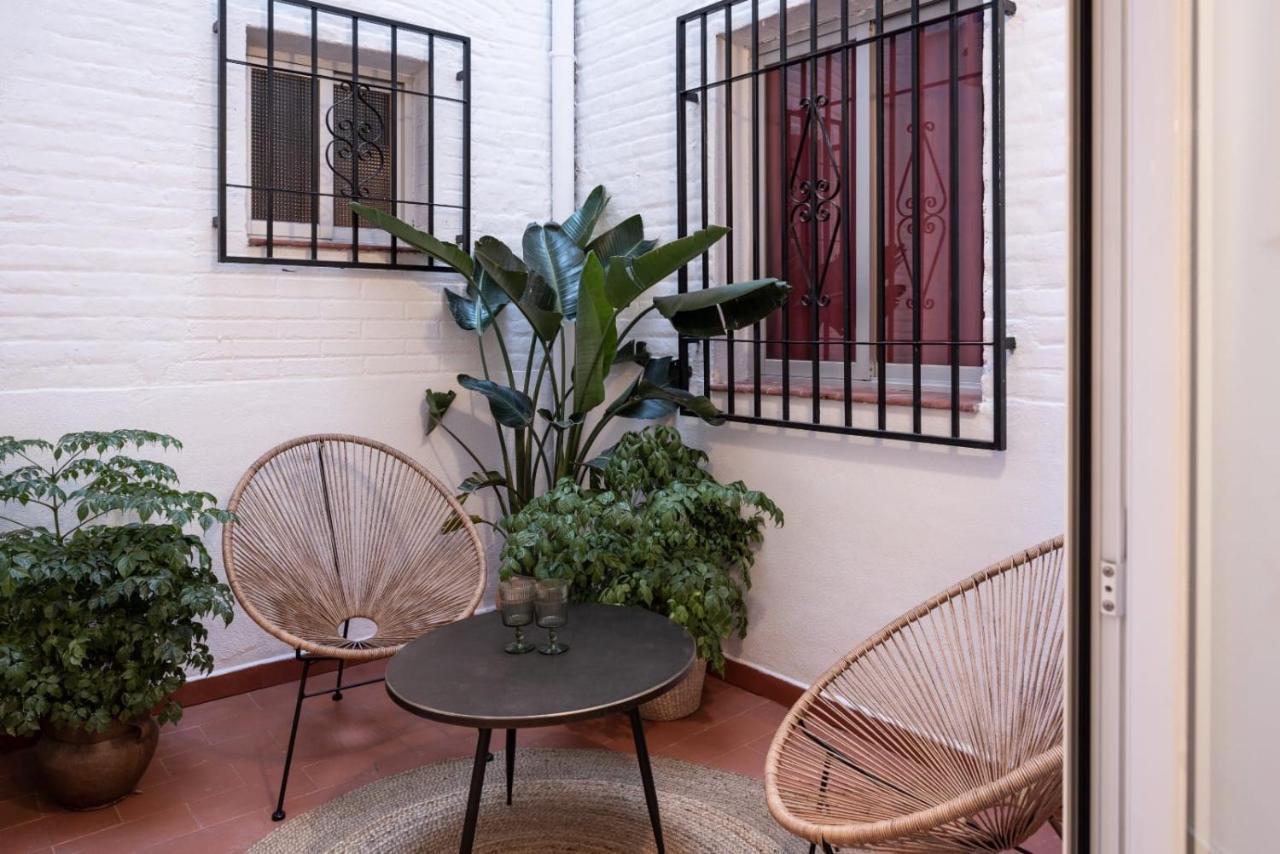 Apartamentos Junto A Jardines Del Triunfo Granada Luaran gambar